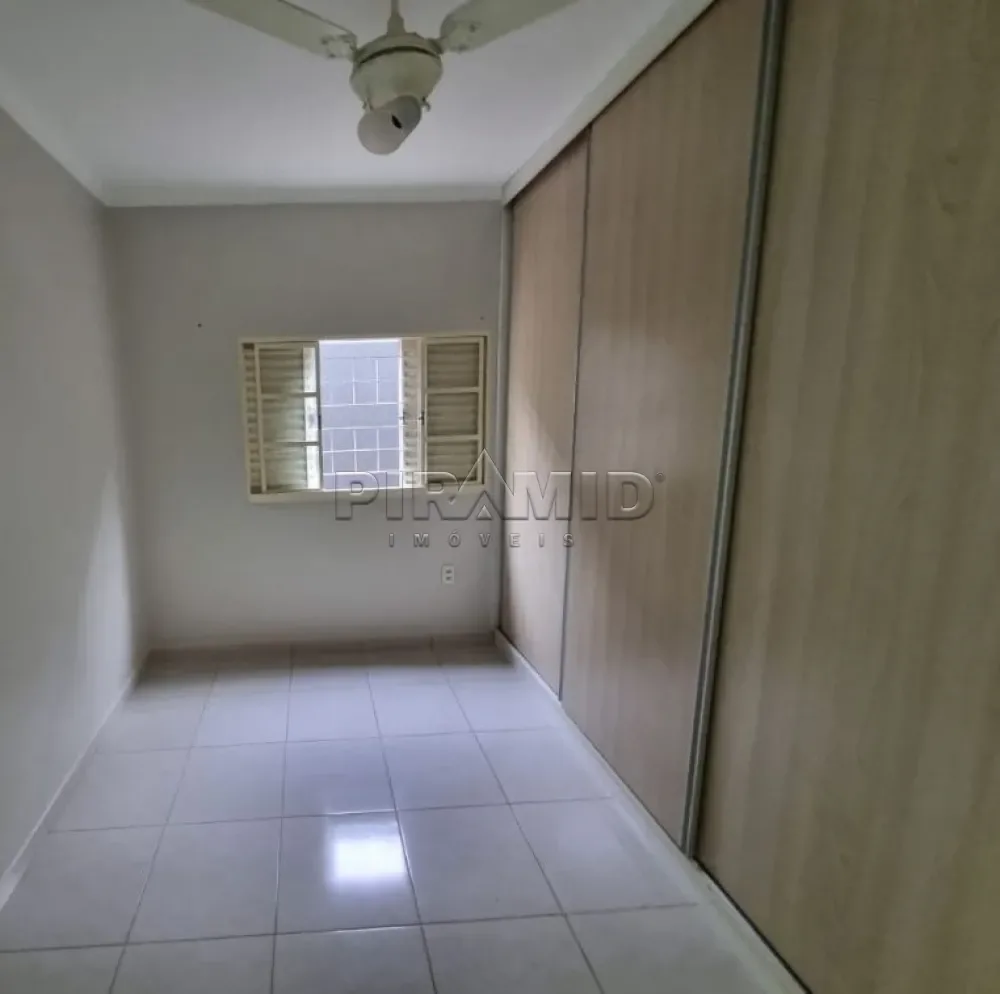 Alugar Casa / Padr&atilde;o em Ribeir&atilde;o Preto R$ 3.800,00 - Foto 4