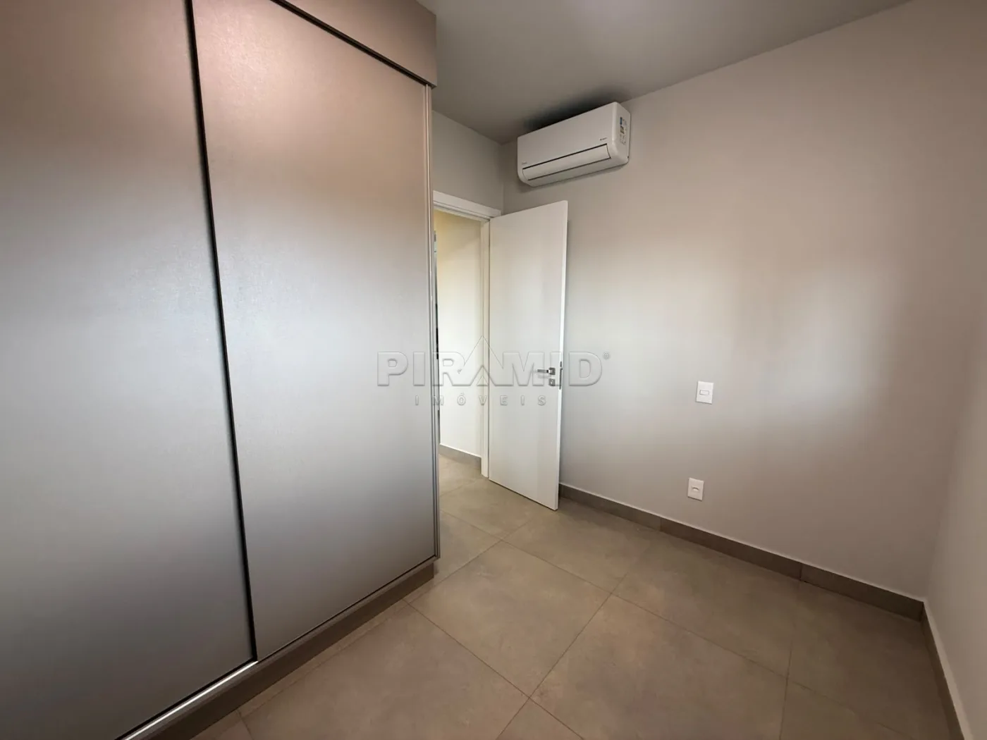 Alugar Apartamento / Padr&atilde;o em Ribeir&atilde;o Preto R$ 3.800,00 - Foto 14