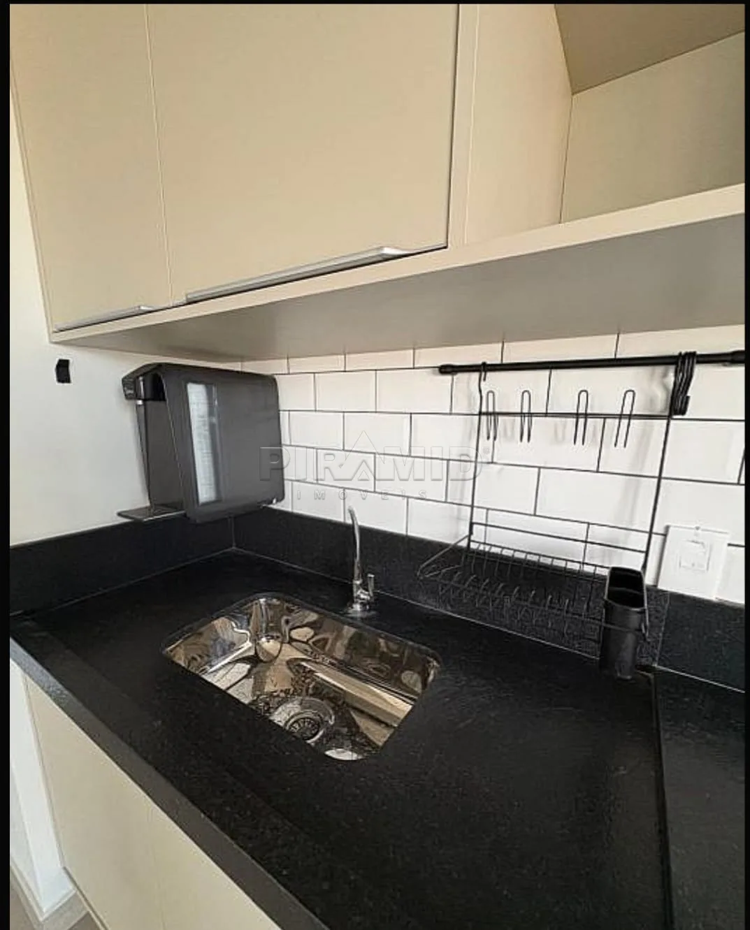 Alugar Apartamento / Padr&atilde;o em Ribeir&atilde;o Preto R$ 2.890,00 - Foto 6