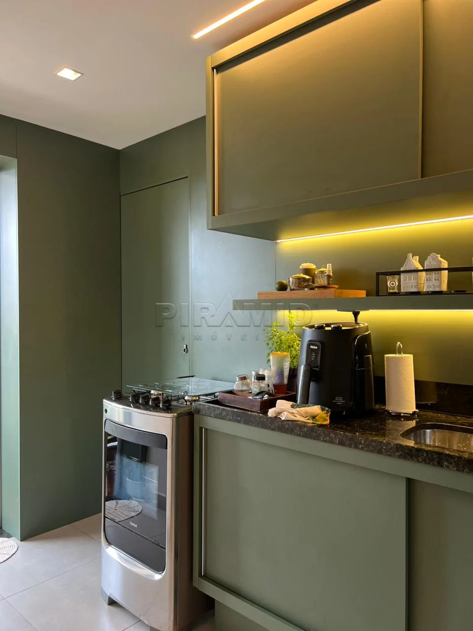 Comprar Apartamento / Padr&atilde;o em Ribeir&atilde;o Preto R$ 580.000,00 - Foto 12