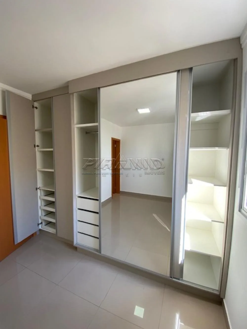 Alugar Apartamento / Padr&atilde;o em Ribeir&atilde;o Preto R$ 2.800,00 - Foto 12