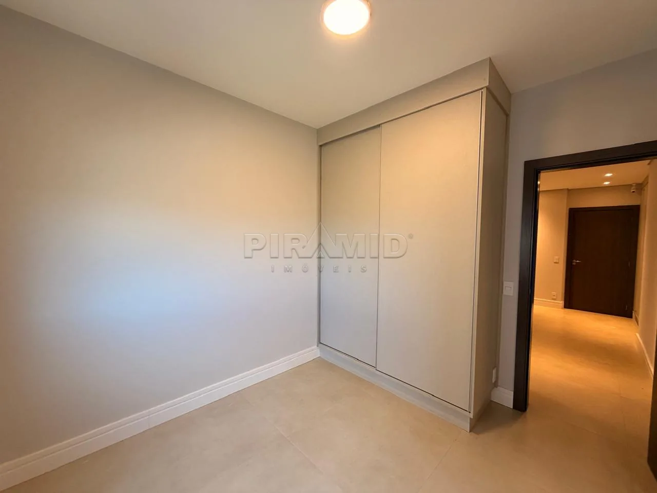 Alugar Apartamento / Padr&atilde;o em Ribeir&atilde;o Preto R$ 12.800,00 - Foto 31