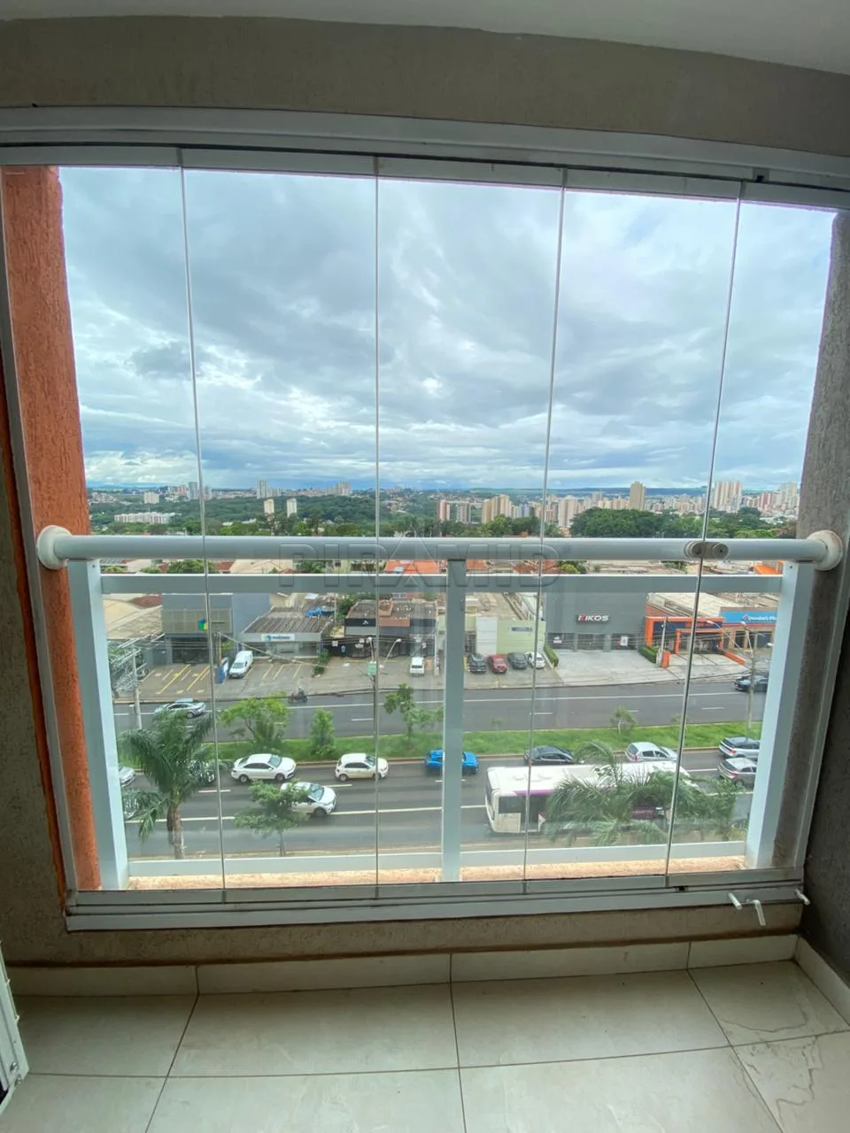 Alugar Apartamento / Padr&atilde;o em Ribeir&atilde;o Preto R$ 2.700,00 - Foto 4