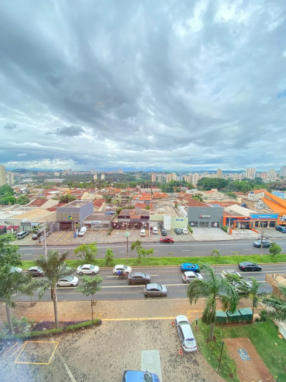 Alugar Apartamento / Padr&atilde;o em Ribeir&atilde;o Preto R$ 2.700,00 - Foto 5