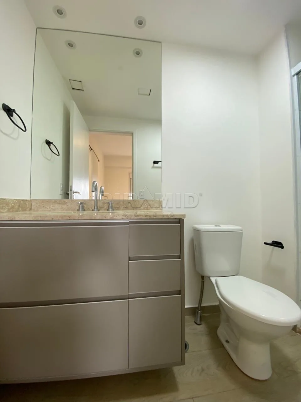 Alugar Apartamento / Padr&atilde;o em Ribeir&atilde;o Preto R$ 2.700,00 - Foto 13