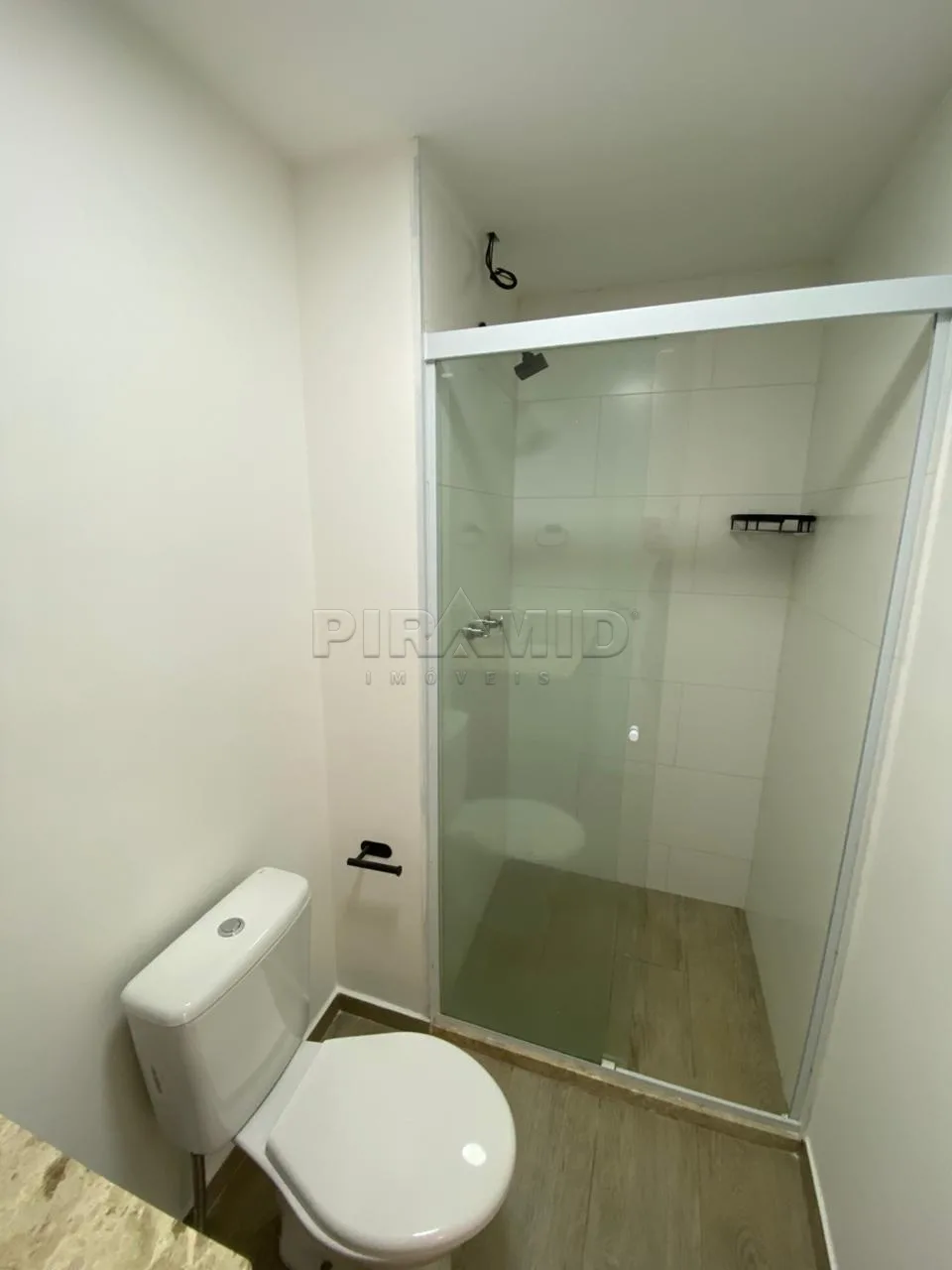 Alugar Apartamento / Padr&atilde;o em Ribeir&atilde;o Preto R$ 2.700,00 - Foto 15