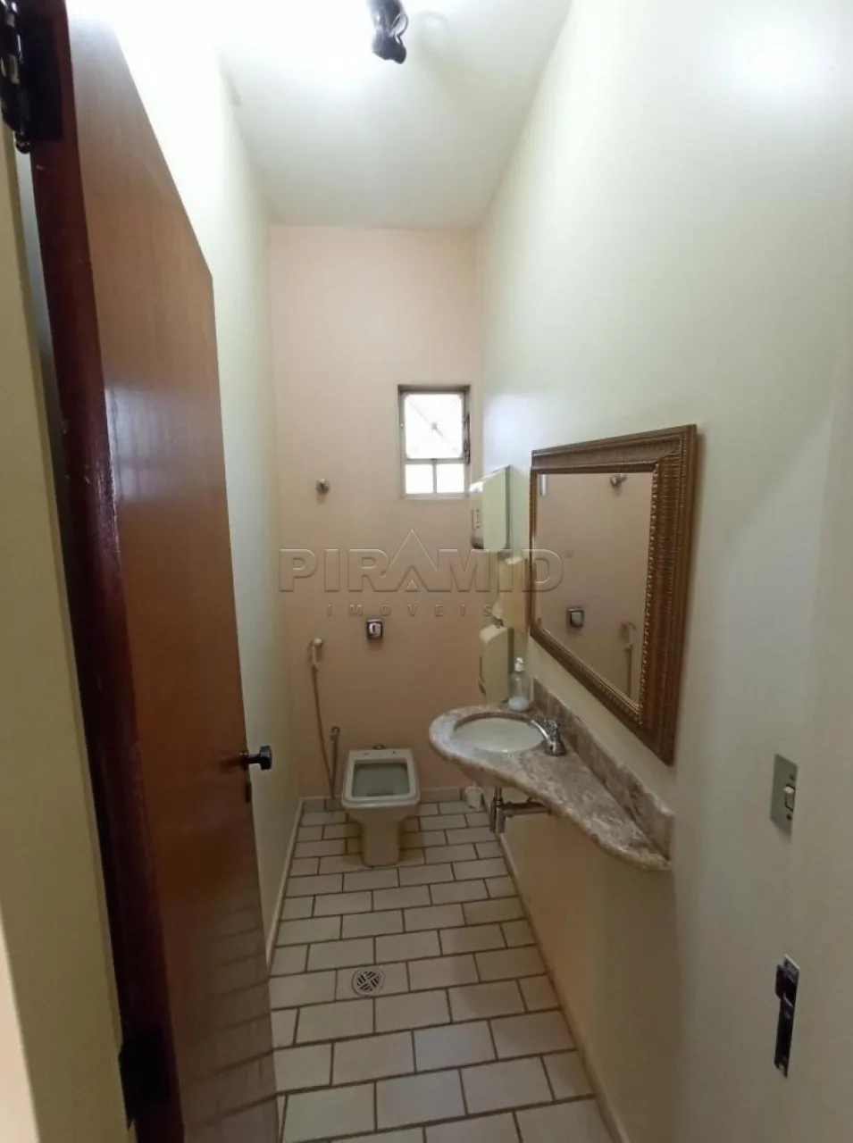 Alugar Comercial / Casa em Ribeir&atilde;o Preto R$ 4.000,00 - Foto 15