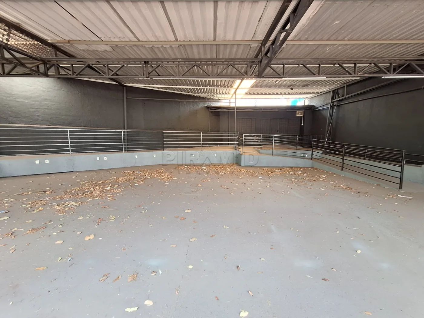 Alugar Comercial / Sal&atilde;o em Ribeir&atilde;o Preto R$ 4.500,00 - Foto 3