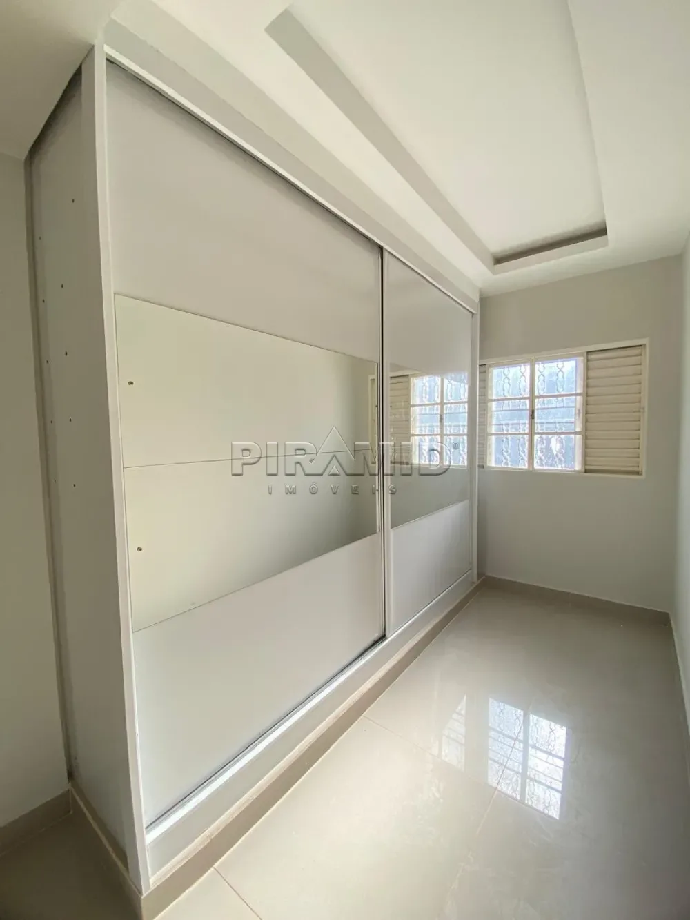 Alugar Casa / Padr&atilde;o em Ribeir&atilde;o Preto R$ 3.200,00 - Foto 9