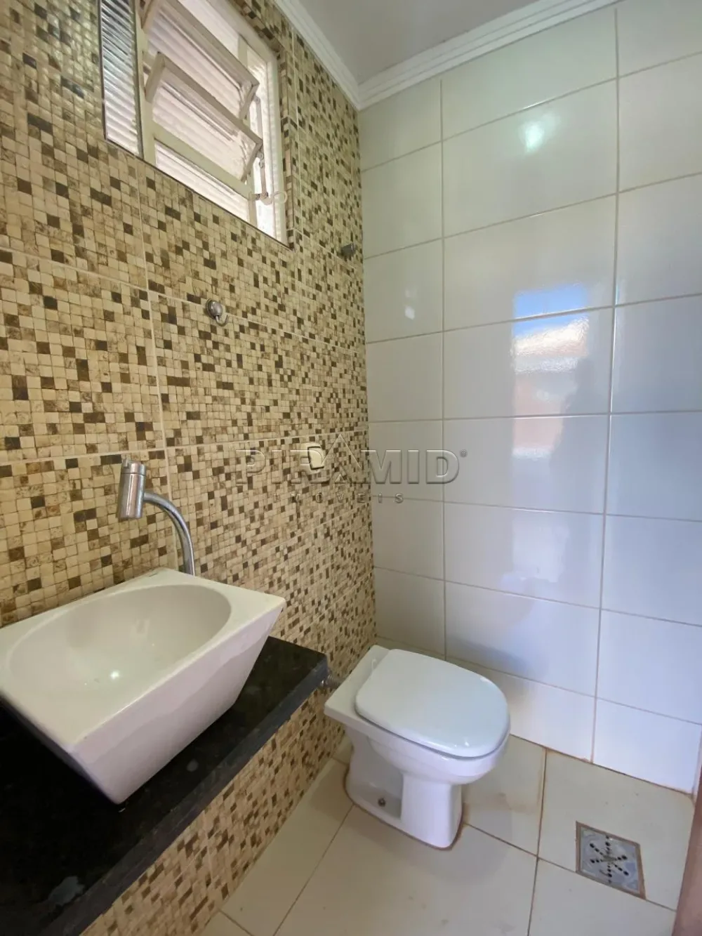 Alugar Casa / Padr&atilde;o em Ribeir&atilde;o Preto R$ 3.200,00 - Foto 17