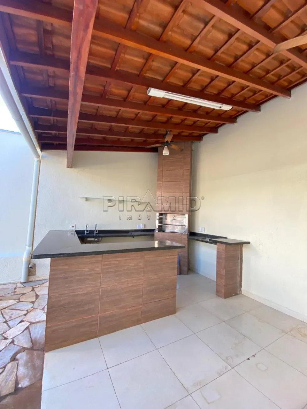 Alugar Casa / Padr&atilde;o em Ribeir&atilde;o Preto R$ 3.200,00 - Foto 15