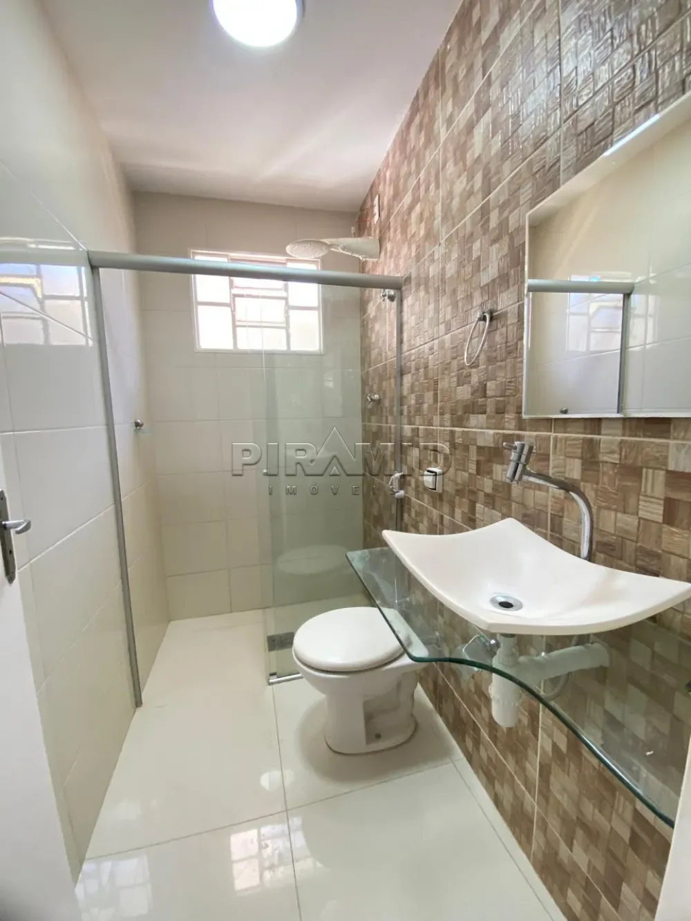 Alugar Casa / Padr&atilde;o em Ribeir&atilde;o Preto R$ 3.200,00 - Foto 10