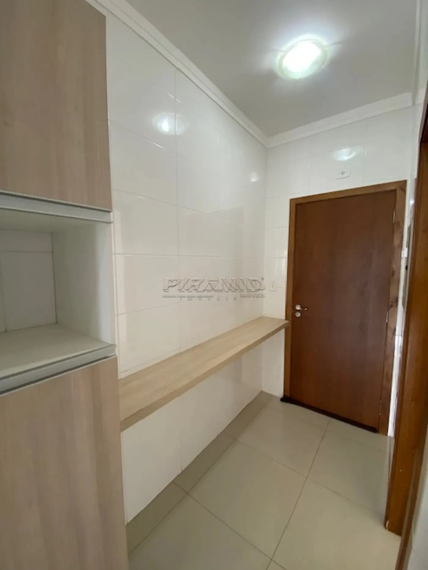Alugar Apartamento / Padr&atilde;o em Ribeir&atilde;o Preto R$ 4.200,00 - Foto 19
