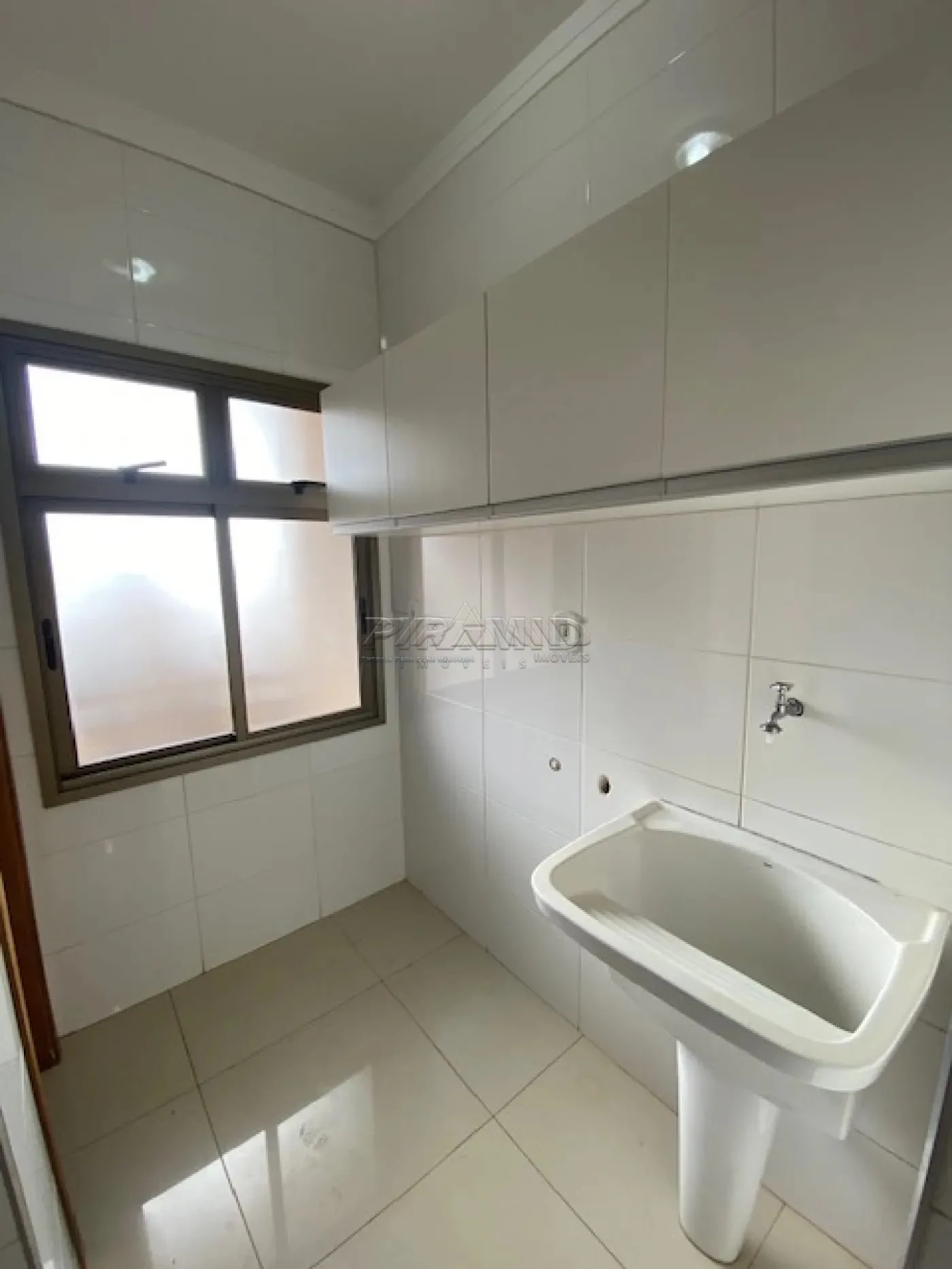 Alugar Apartamento / Padr&atilde;o em Ribeir&atilde;o Preto R$ 4.200,00 - Foto 20