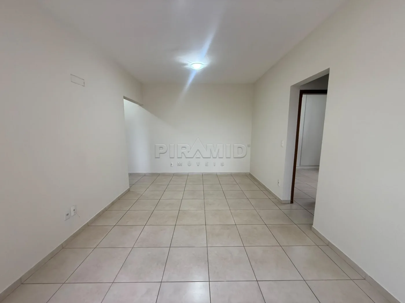 Alugar Apartamento / Padr&atilde;o em Ribeir&atilde;o Preto R$ 2.400,00 - Foto 3