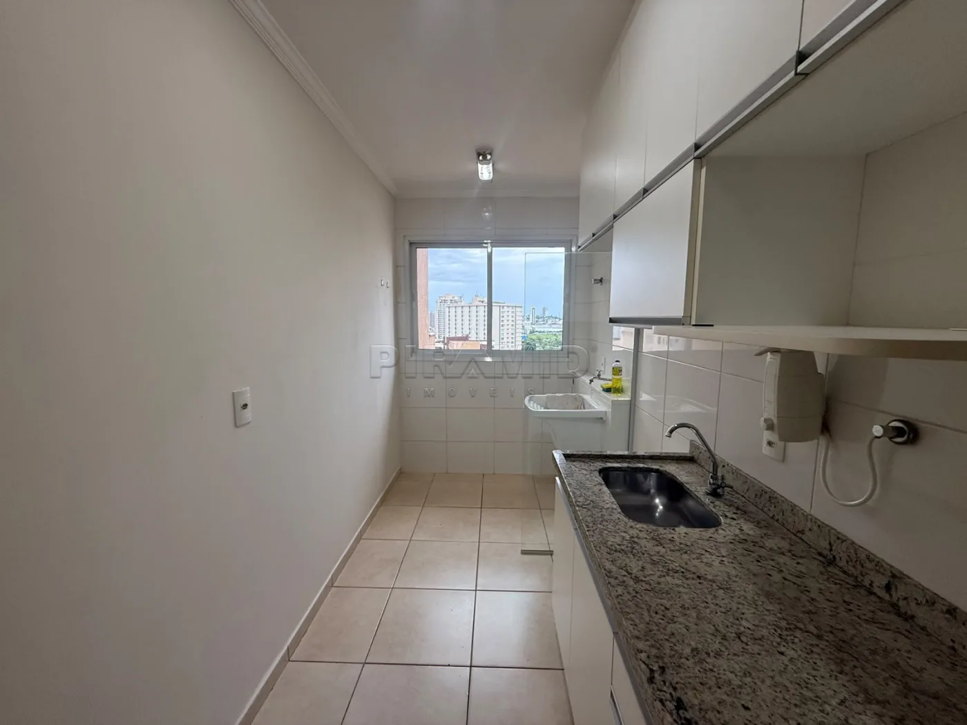 Alugar Apartamento / Padr&atilde;o em Ribeir&atilde;o Preto R$ 2.400,00 - Foto 7