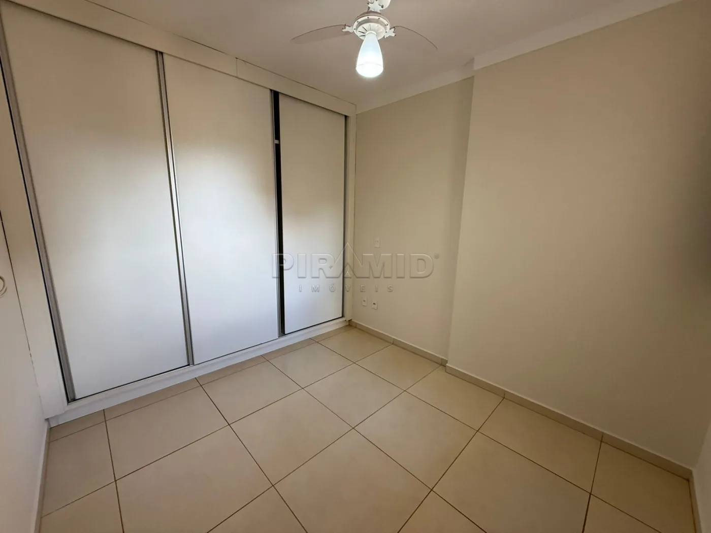 Alugar Apartamento / Padr&atilde;o em Ribeir&atilde;o Preto R$ 4.100,00 - Foto 8