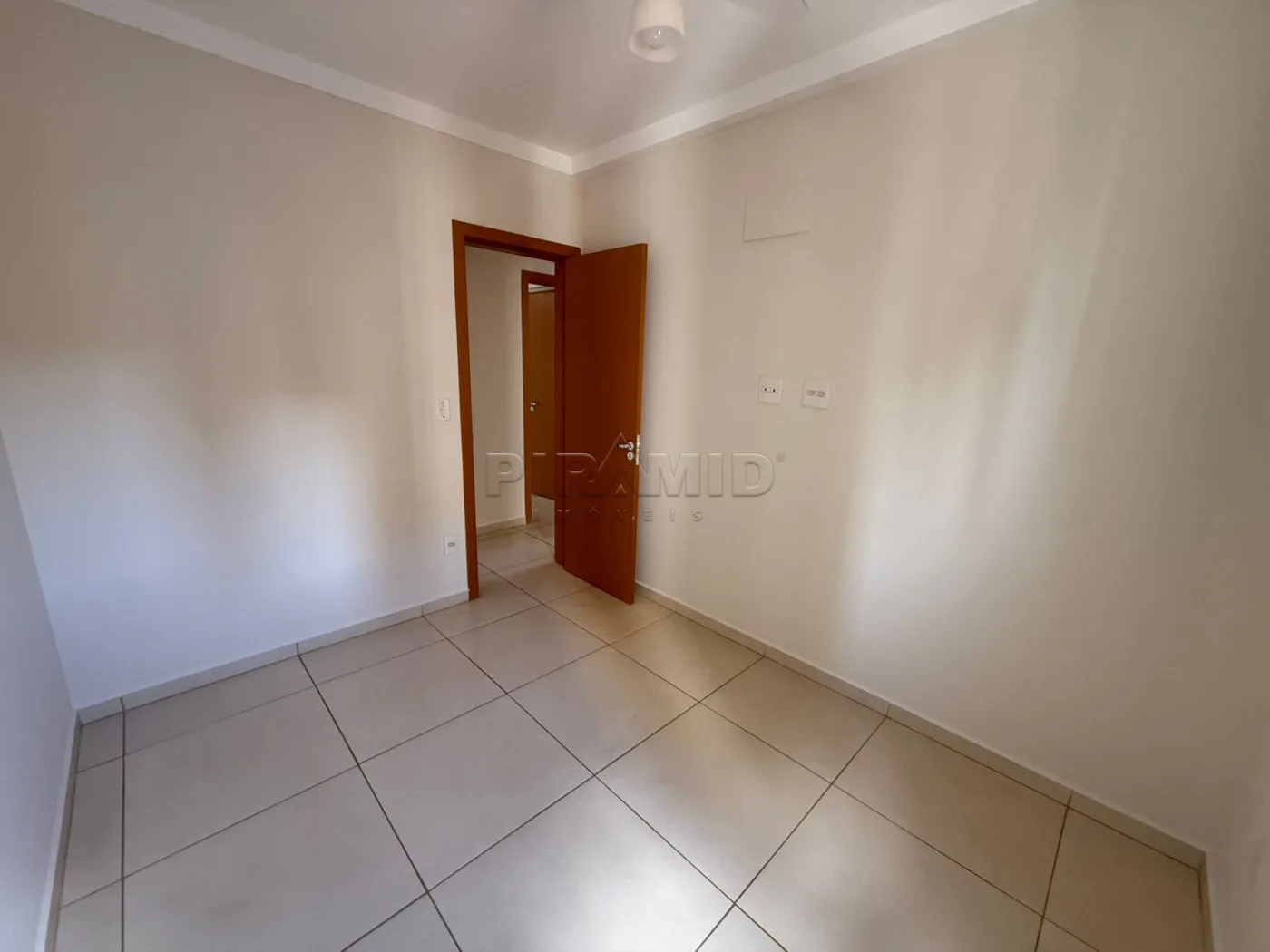 Alugar Apartamento / Padr&atilde;o em Ribeir&atilde;o Preto R$ 4.100,00 - Foto 9