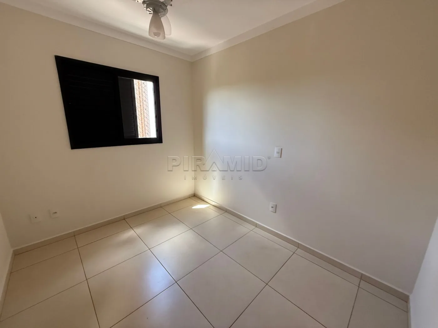 Alugar Apartamento / Padr&atilde;o em Ribeir&atilde;o Preto R$ 4.100,00 - Foto 14