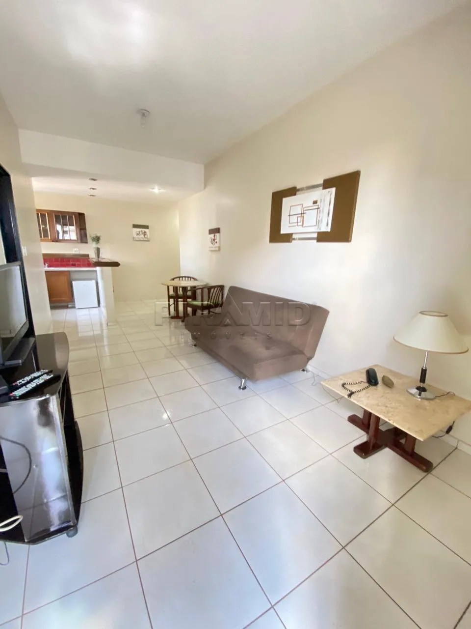 Alugar Apartamento / Padr&atilde;o em Ribeir&atilde;o Preto R$ 1.000,00 - Foto 1