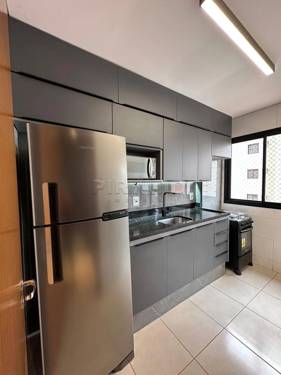 Alugar Apartamento / Padr&atilde;o em Ribeir&atilde;o Preto R$ 2.700,00 - Foto 6