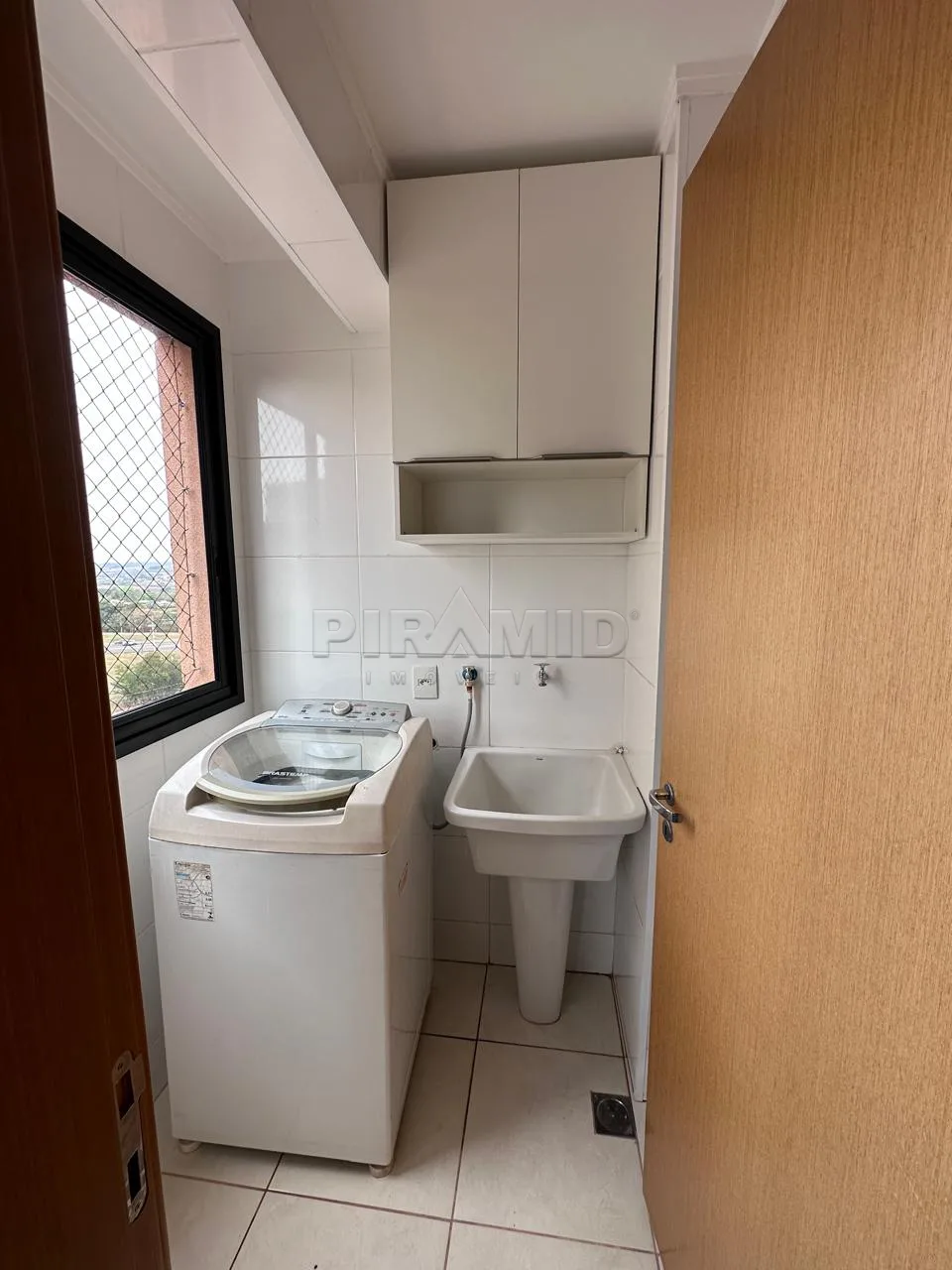 Alugar Apartamento / Padr&atilde;o em Ribeir&atilde;o Preto R$ 2.700,00 - Foto 7