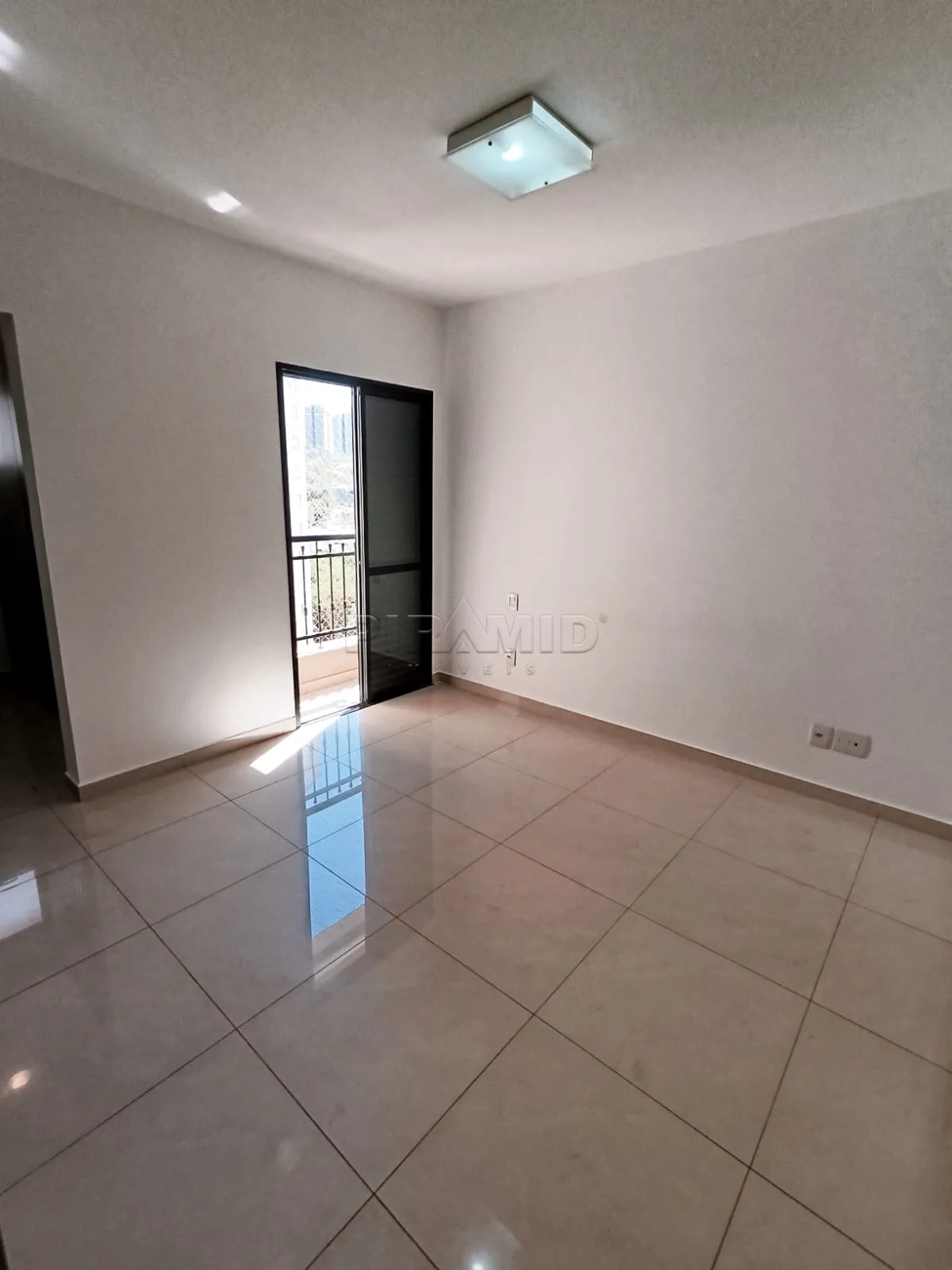 Alugar Apartamento / Padr&atilde;o em Ribeir&atilde;o Preto R$ 3.790,00 - Foto 1
