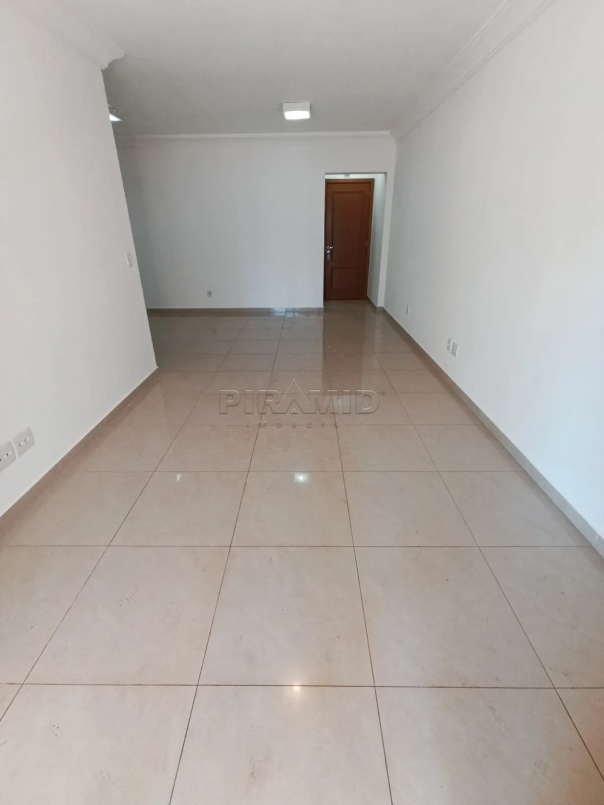 Alugar Apartamento / Padr&atilde;o em Ribeir&atilde;o Preto R$ 3.790,00 - Foto 4