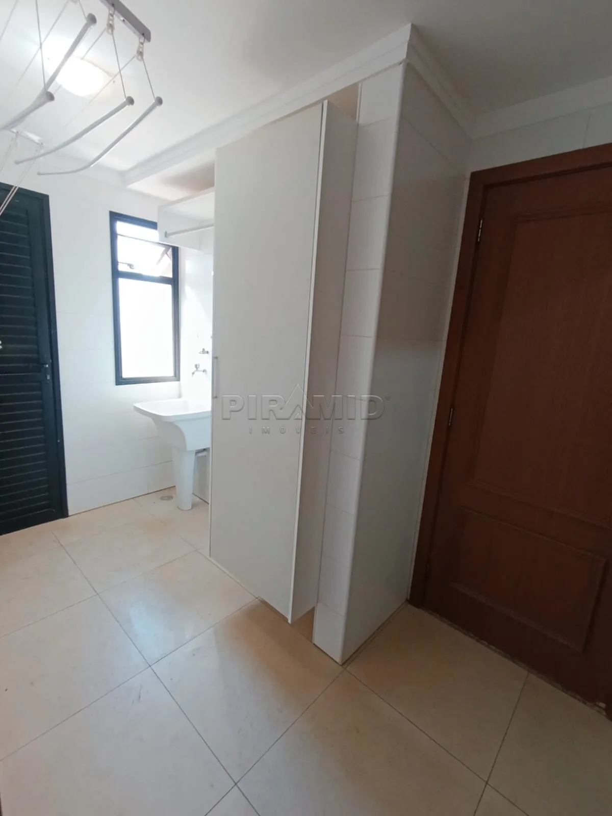 Alugar Apartamento / Padr&atilde;o em Ribeir&atilde;o Preto R$ 3.790,00 - Foto 27