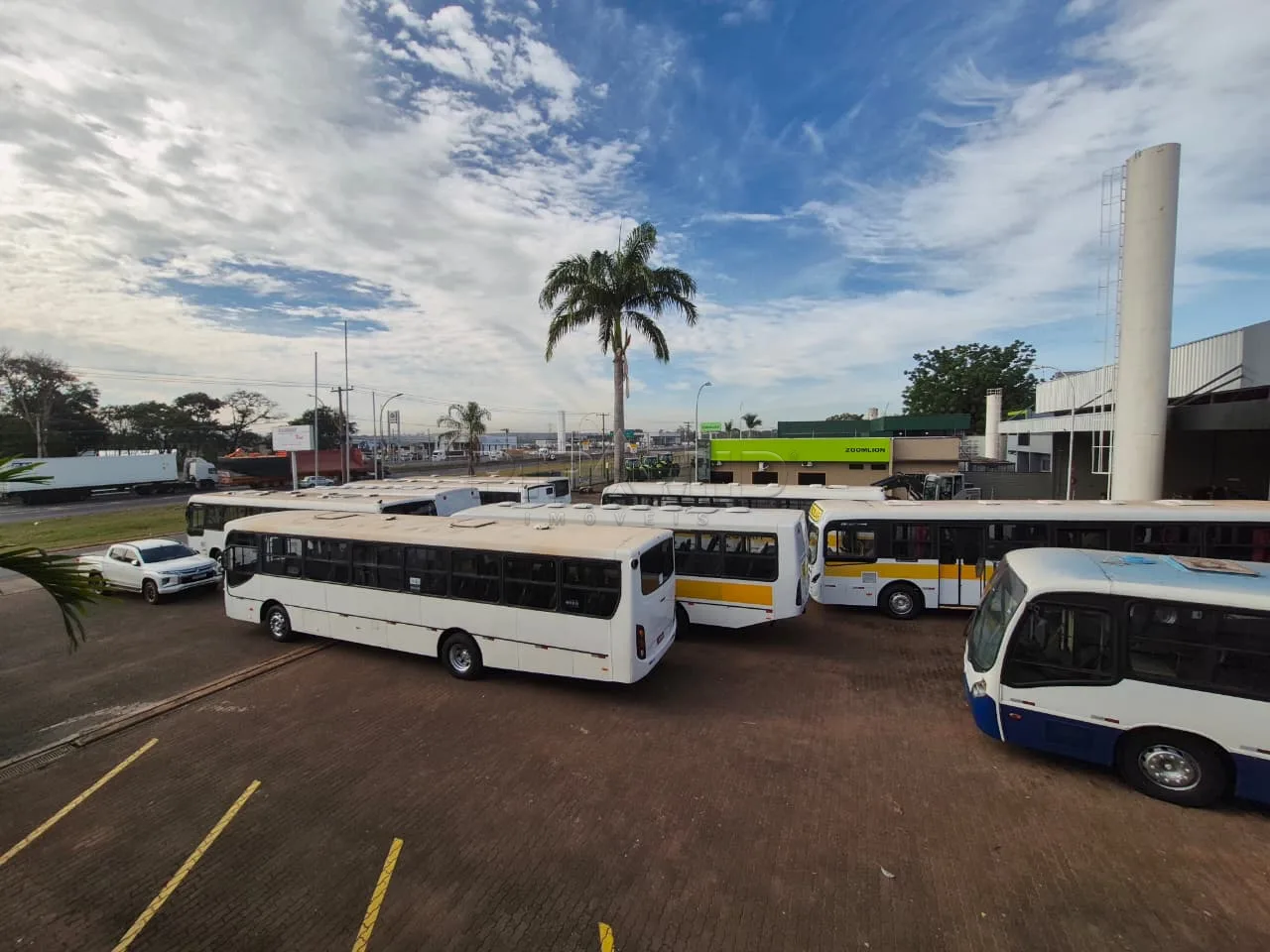 Alugar Comercial / Galp&atilde;o  Barrac&atilde;o em Ribeir&atilde;o Preto R$ 55.000,00 - Foto 5