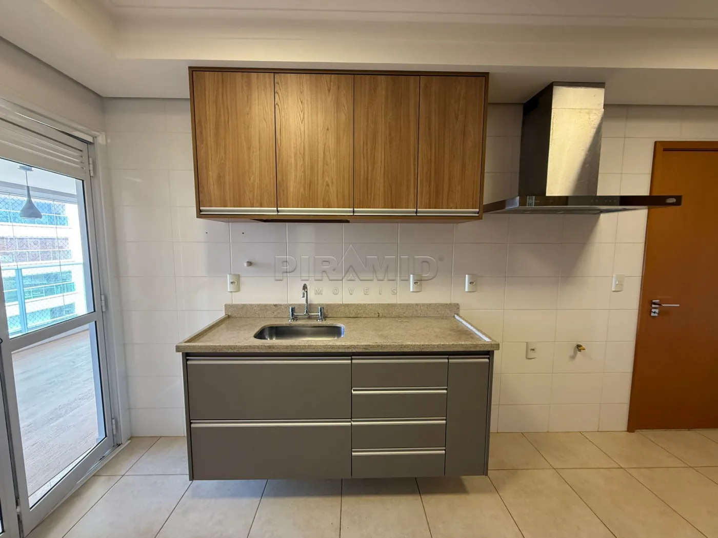 Alugar Apartamento / Padr&atilde;o em Ribeir&atilde;o Preto R$ 6.500,00 - Foto 24