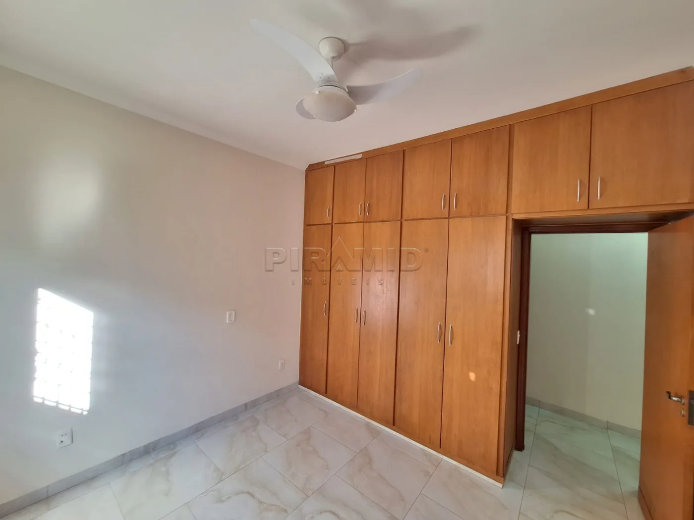Alugar Casa / Padr&atilde;o em Ribeir&atilde;o Preto R$ 5.100,00 - Foto 13
