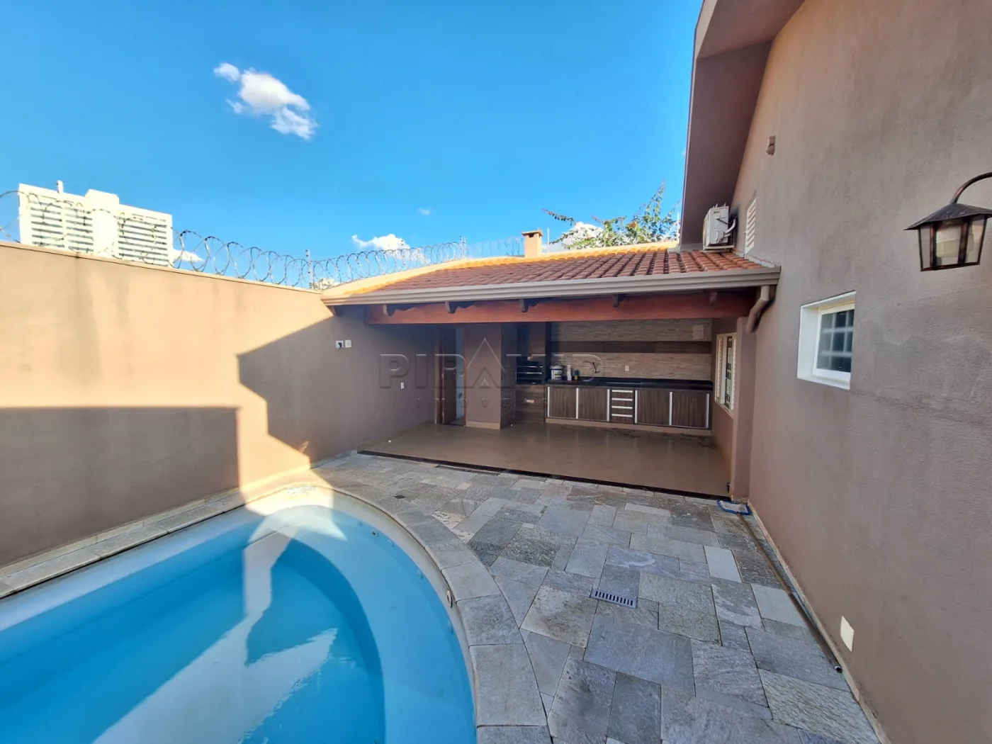 Alugar Casa / Padr&atilde;o em Ribeir&atilde;o Preto R$ 5.100,00 - Foto 31