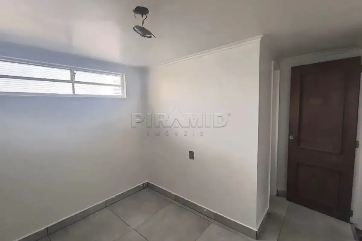 Alugar Casa / Padr&atilde;o em Ribeir&atilde;o Preto R$ 6.000,00 - Foto 9