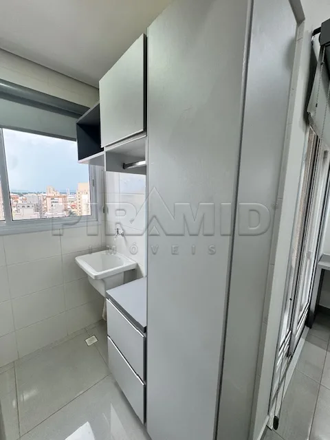 Alugar Apartamento / Padr&atilde;o em Ribeir&atilde;o Preto R$ 2.300,00 - Foto 12