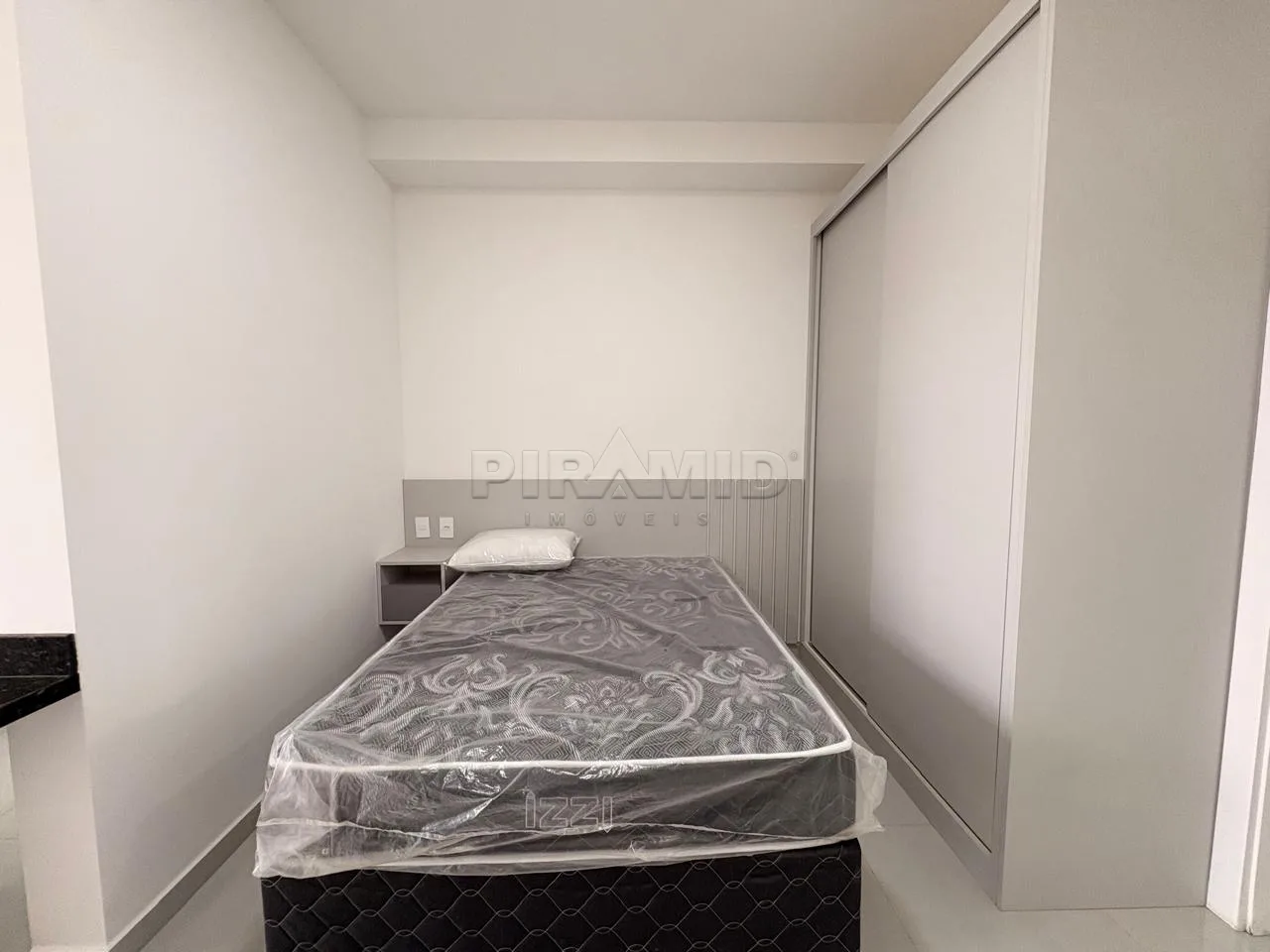 Alugar Apartamento / Padr&atilde;o em Ribeir&atilde;o Preto R$ 2.600,00 - Foto 3