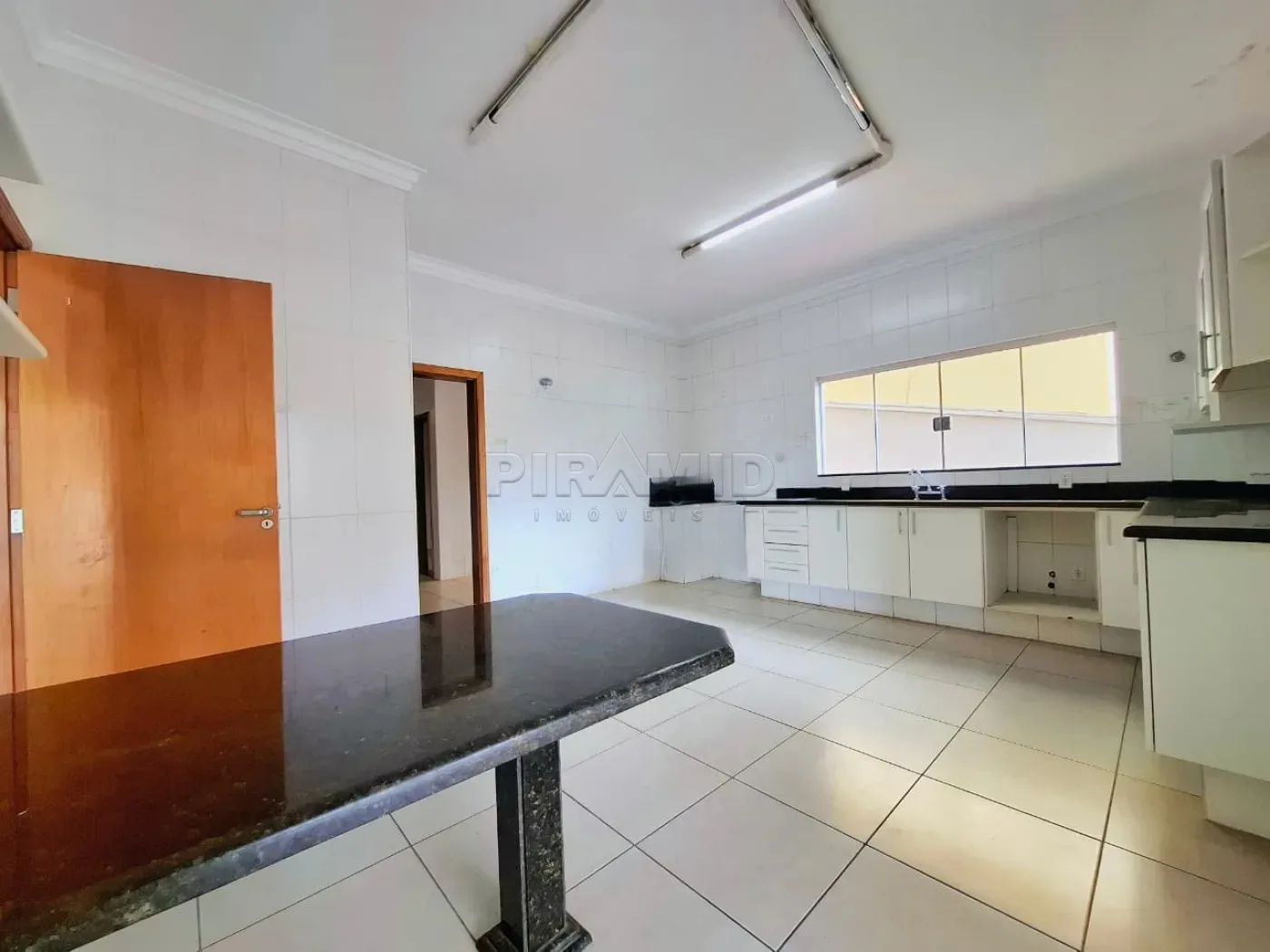 Alugar Casa / Padr&atilde;o em Ribeir&atilde;o Preto R$ 15.000,00 - Foto 5