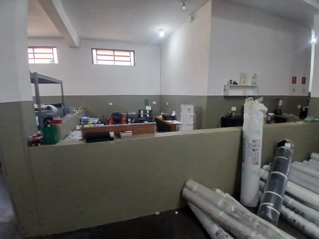 Alugar Comercial / Sal&atilde;o em Ribeir&atilde;o Preto R$ 2.800,00 - Foto 4