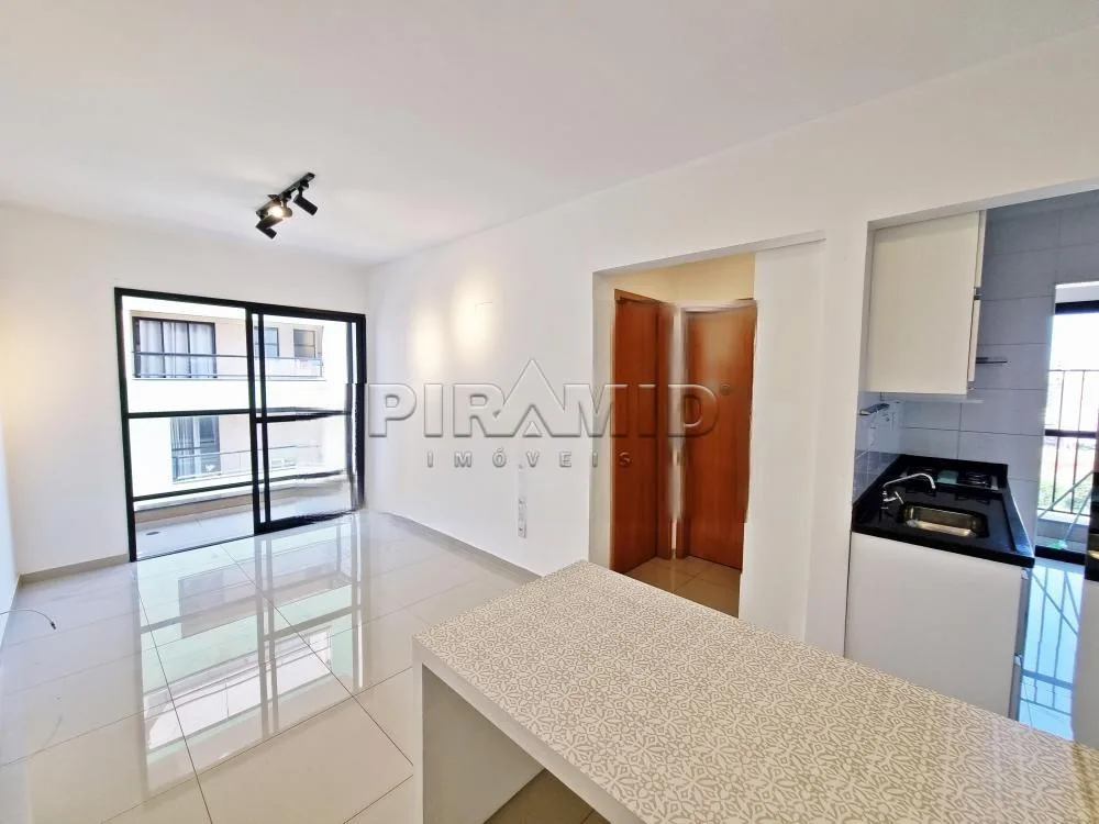 Alugar Apartamento / Padr&atilde;o em Ribeir&atilde;o Preto R$ 1.800,00 - Foto 1