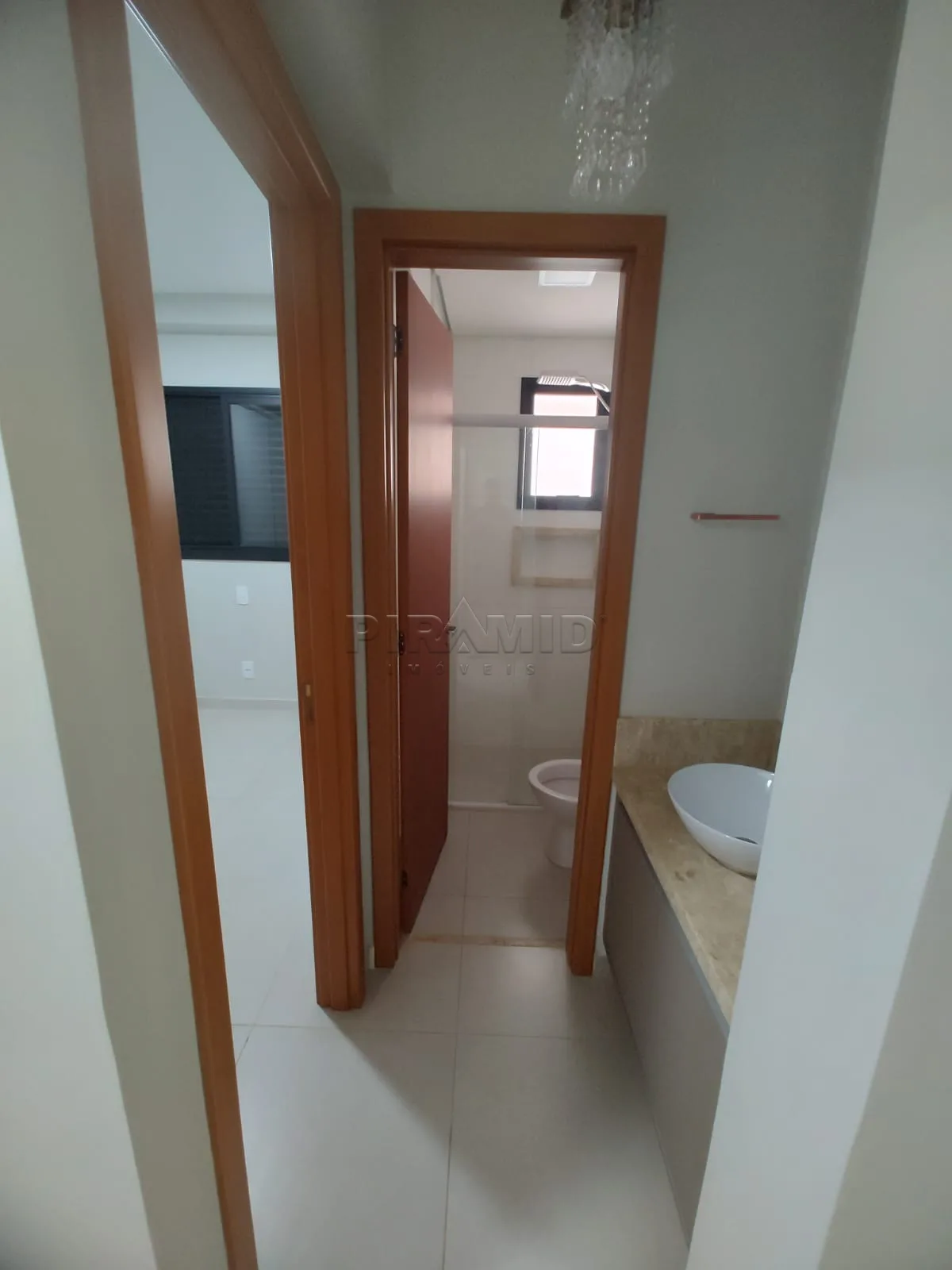 Alugar Apartamento / Padr&atilde;o em Ribeir&atilde;o Preto R$ 2.050,00 - Foto 13