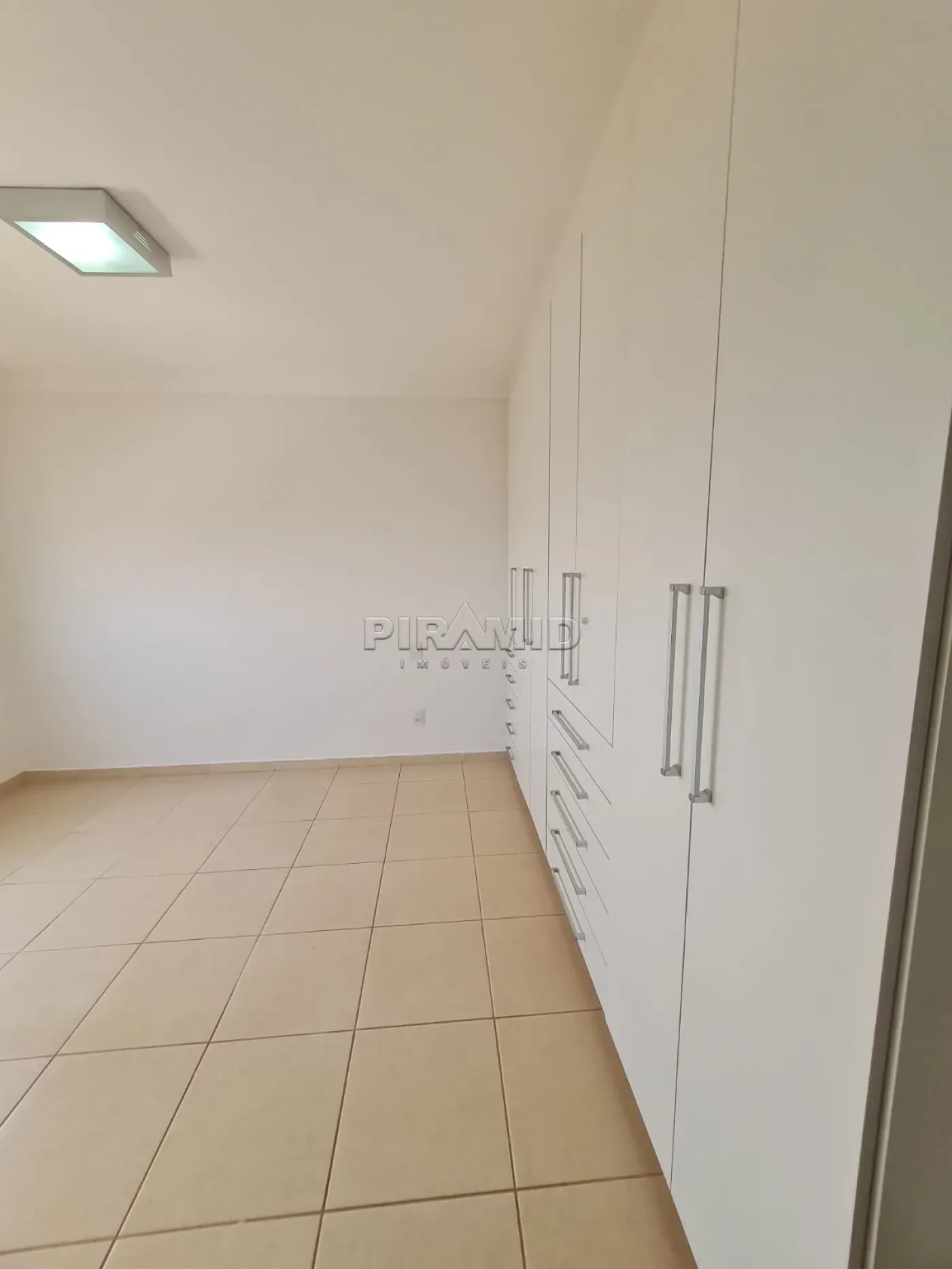 Alugar Apartamento / Padr&atilde;o em Ribeir&atilde;o Preto R$ 5.500,00 - Foto 4