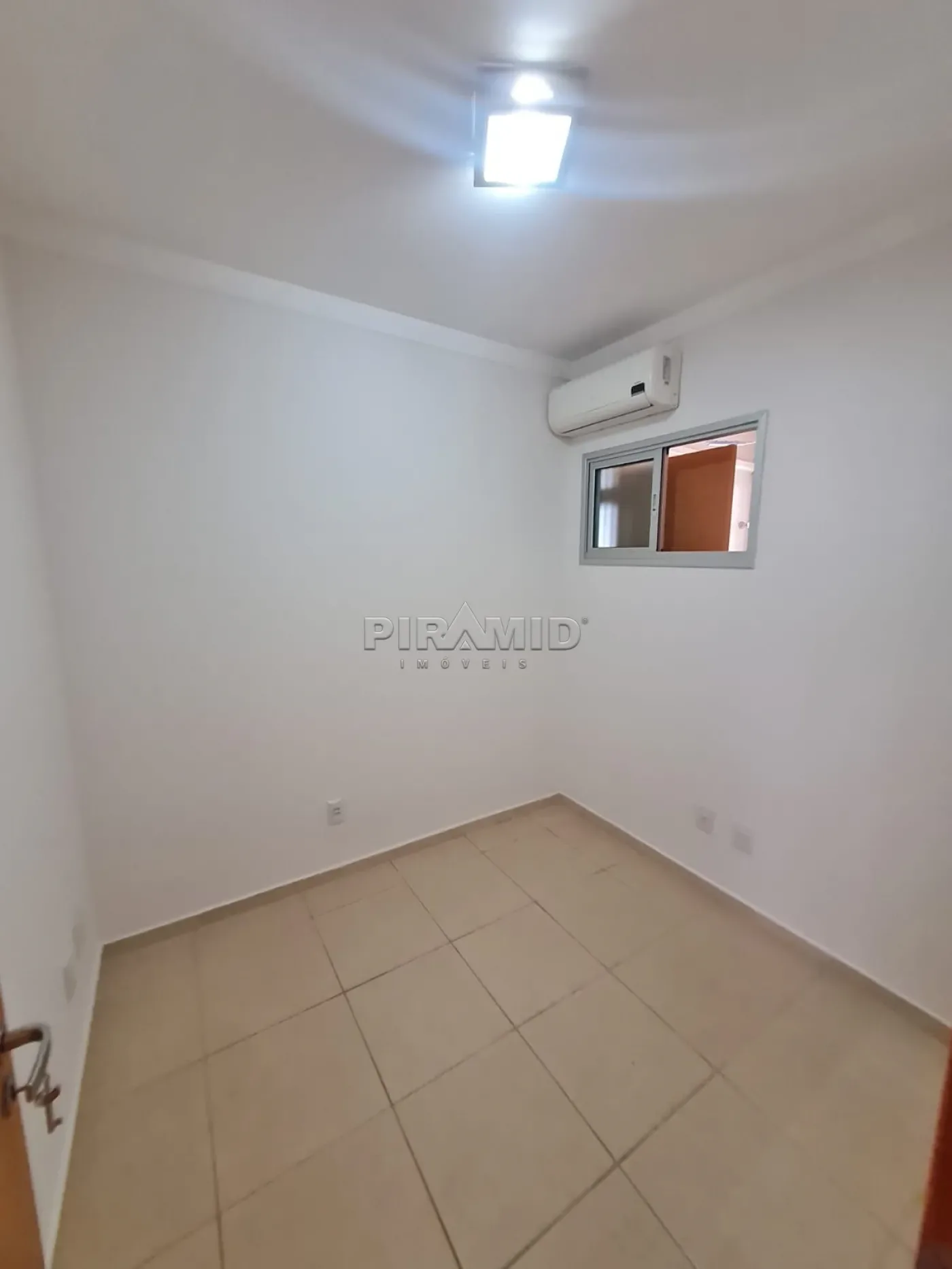 Alugar Apartamento / Padr&atilde;o em Ribeir&atilde;o Preto R$ 5.500,00 - Foto 13