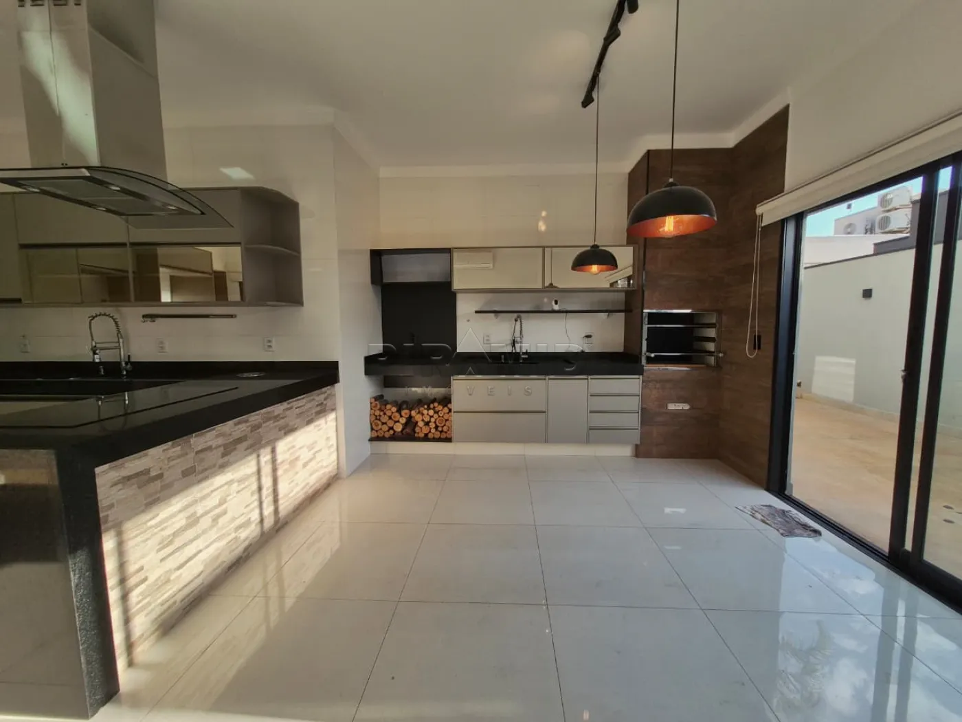 Alugar Casa / Condom&iacute;nio em Bonfim Paulista R$ 6.900,00 - Foto 1