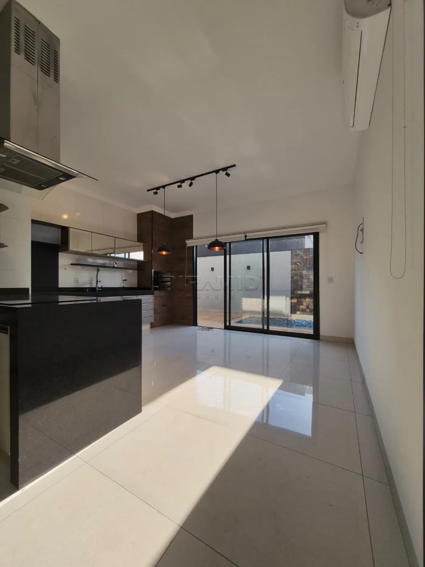 Alugar Casa / Condom&iacute;nio em Bonfim Paulista R$ 6.900,00 - Foto 9
