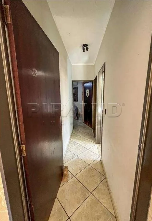 Comprar Casa / Padr&atilde;o em Ribeir&atilde;o Preto R$ 300.000,00 - Foto 4