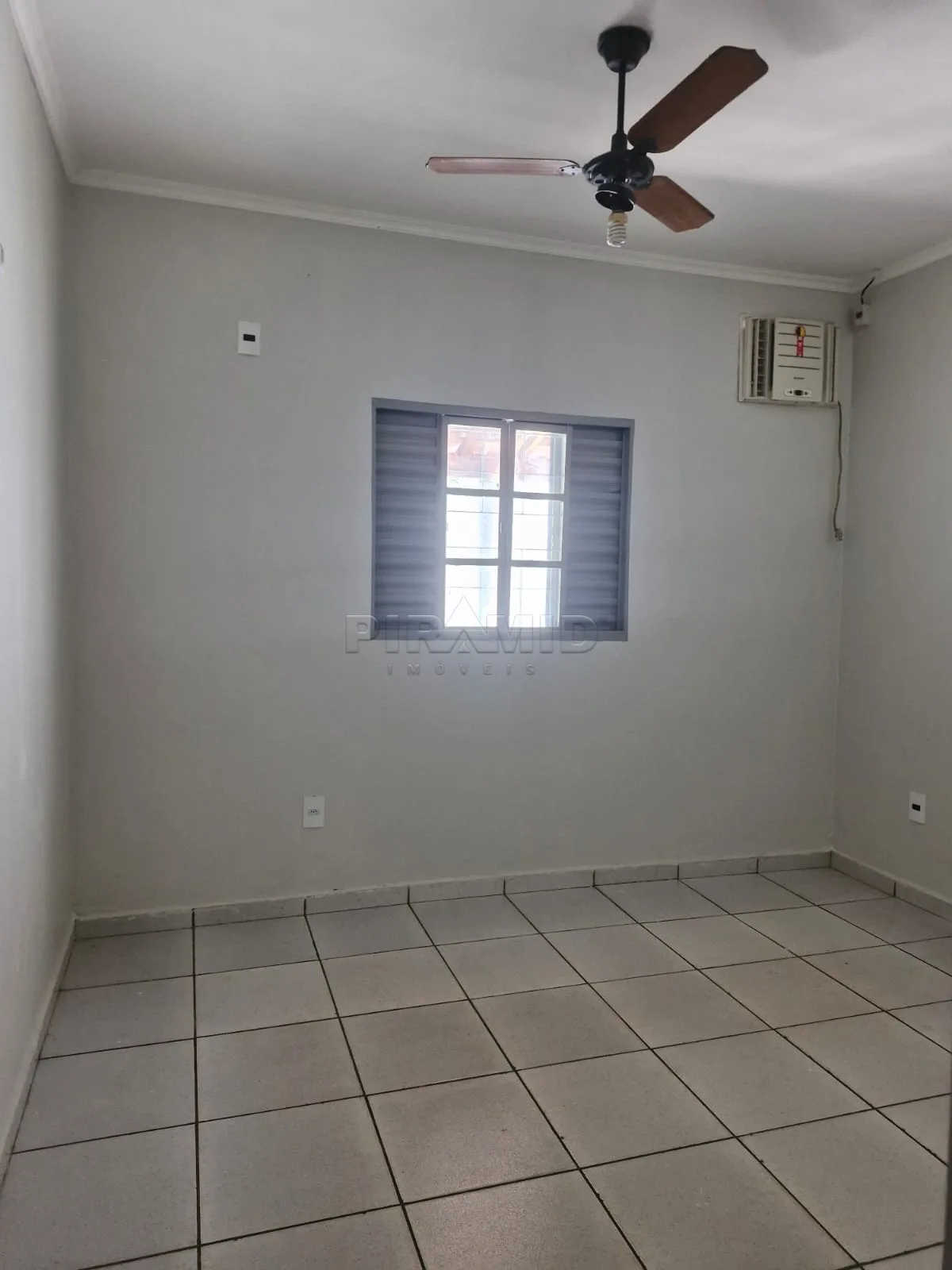 Alugar Casa / Padr&atilde;o em Ribeir&atilde;o Preto R$ 1.650,00 - Foto 5