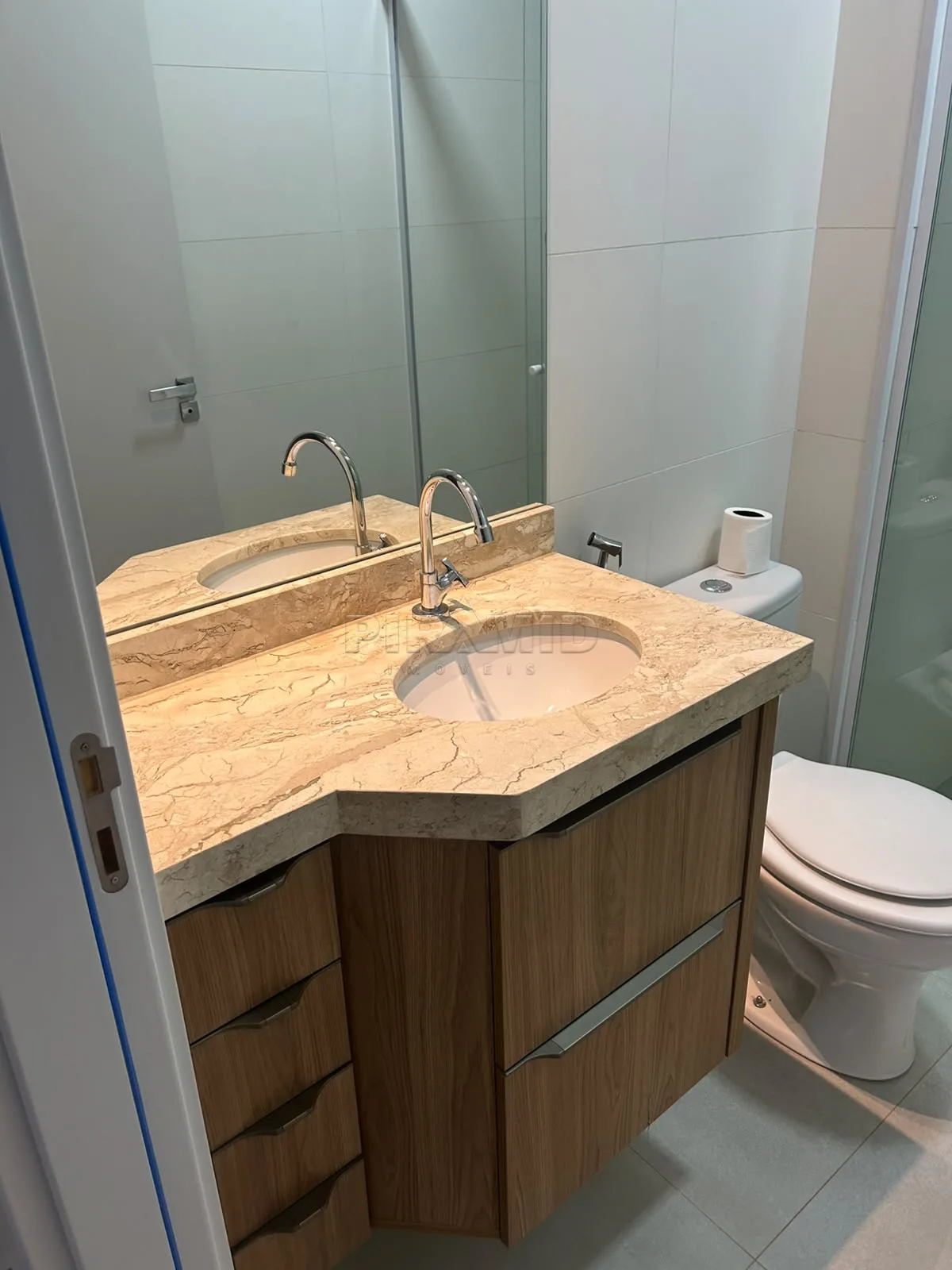 Alugar Apartamento / Padr&atilde;o em Ribeir&atilde;o Preto R$ 3.500,00 - Foto 15