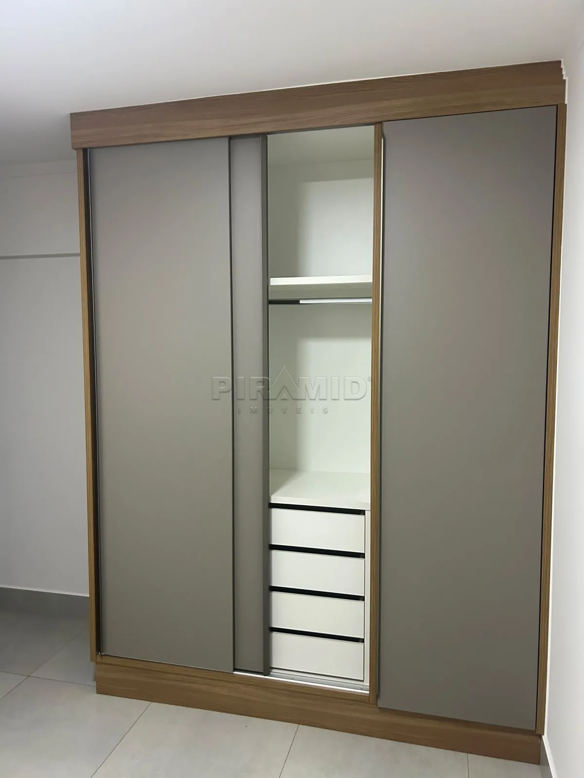 Alugar Apartamento / Padr&atilde;o em Ribeir&atilde;o Preto R$ 3.500,00 - Foto 16