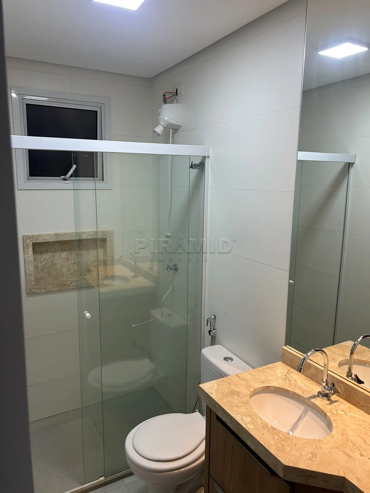 Alugar Apartamento / Padr&atilde;o em Ribeir&atilde;o Preto R$ 3.500,00 - Foto 18