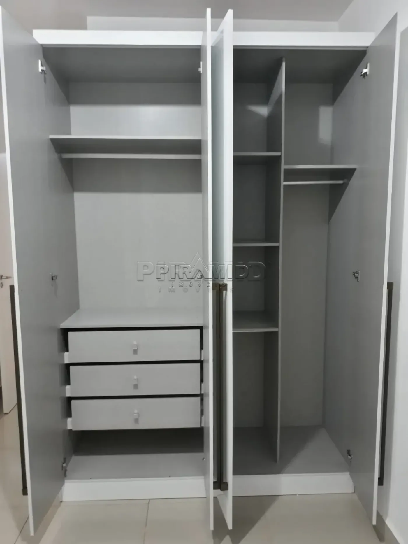 Alugar Apartamento / Padr&atilde;o em Ribeir&atilde;o Preto R$ 1.500,00 - Foto 3